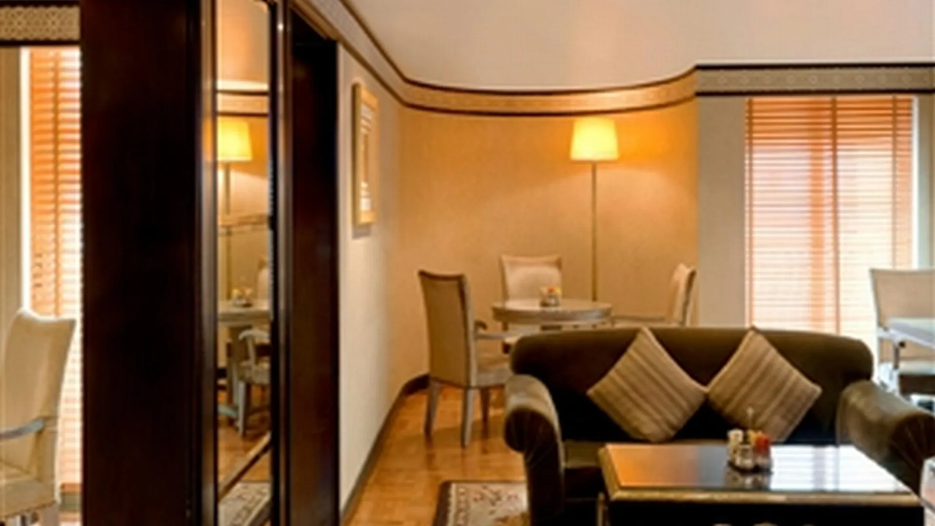 Sheraton Abu Dhabi Hotel & Resort