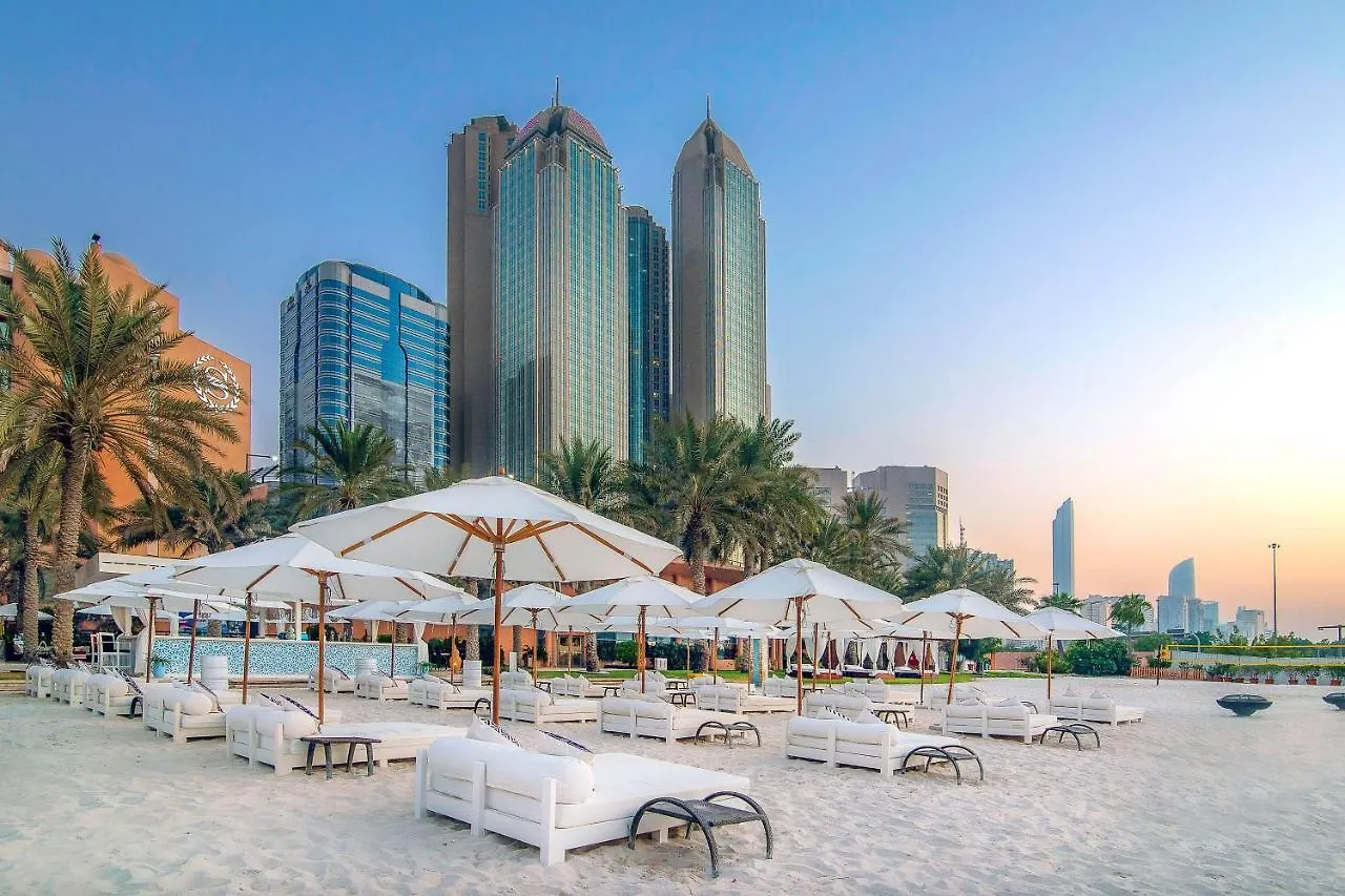 Sheraton Abu Dhabi Hotel & Resort contacts