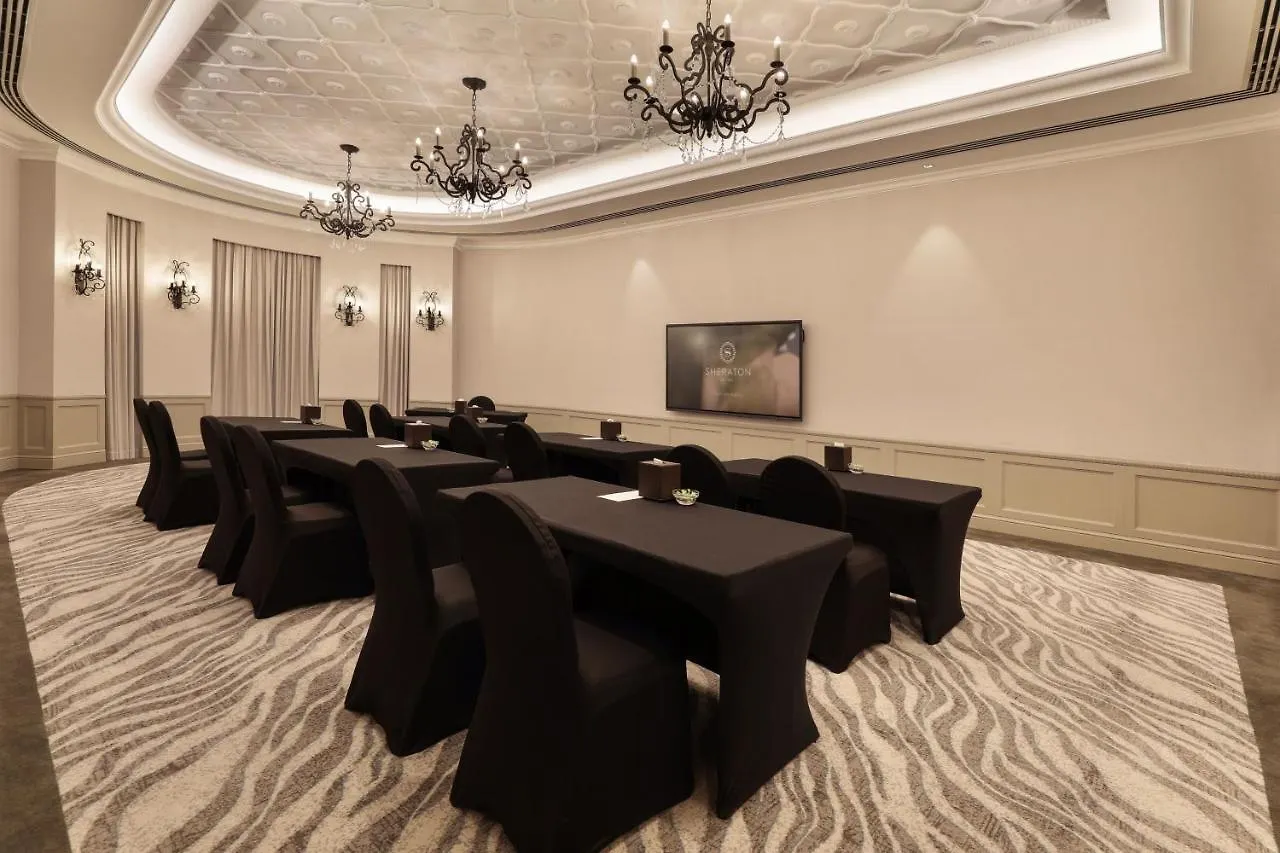 Sheraton Abu Dhabi Hotel & Resort